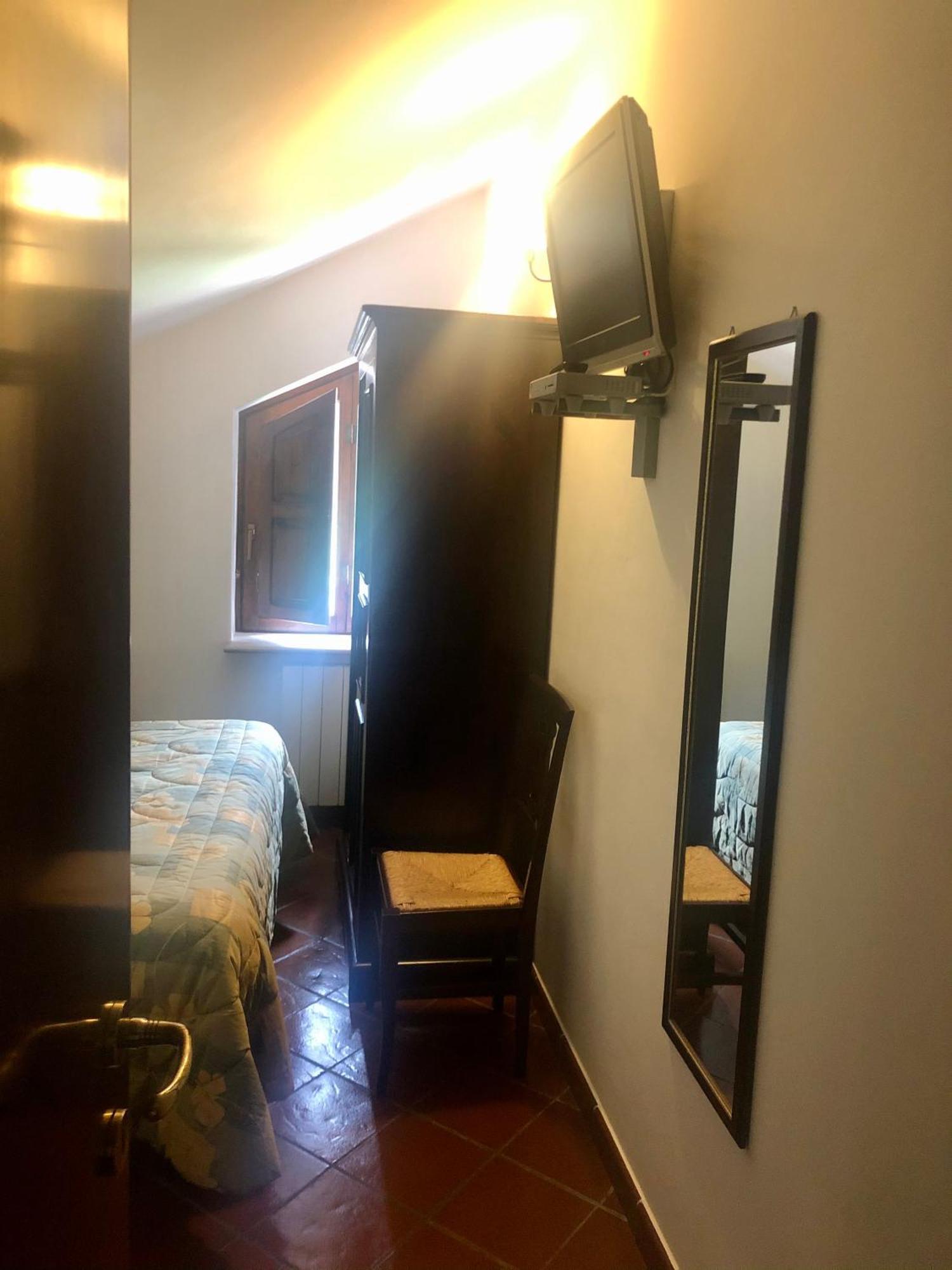 Hotel Bucaneve Pescasseroli Extérieur photo