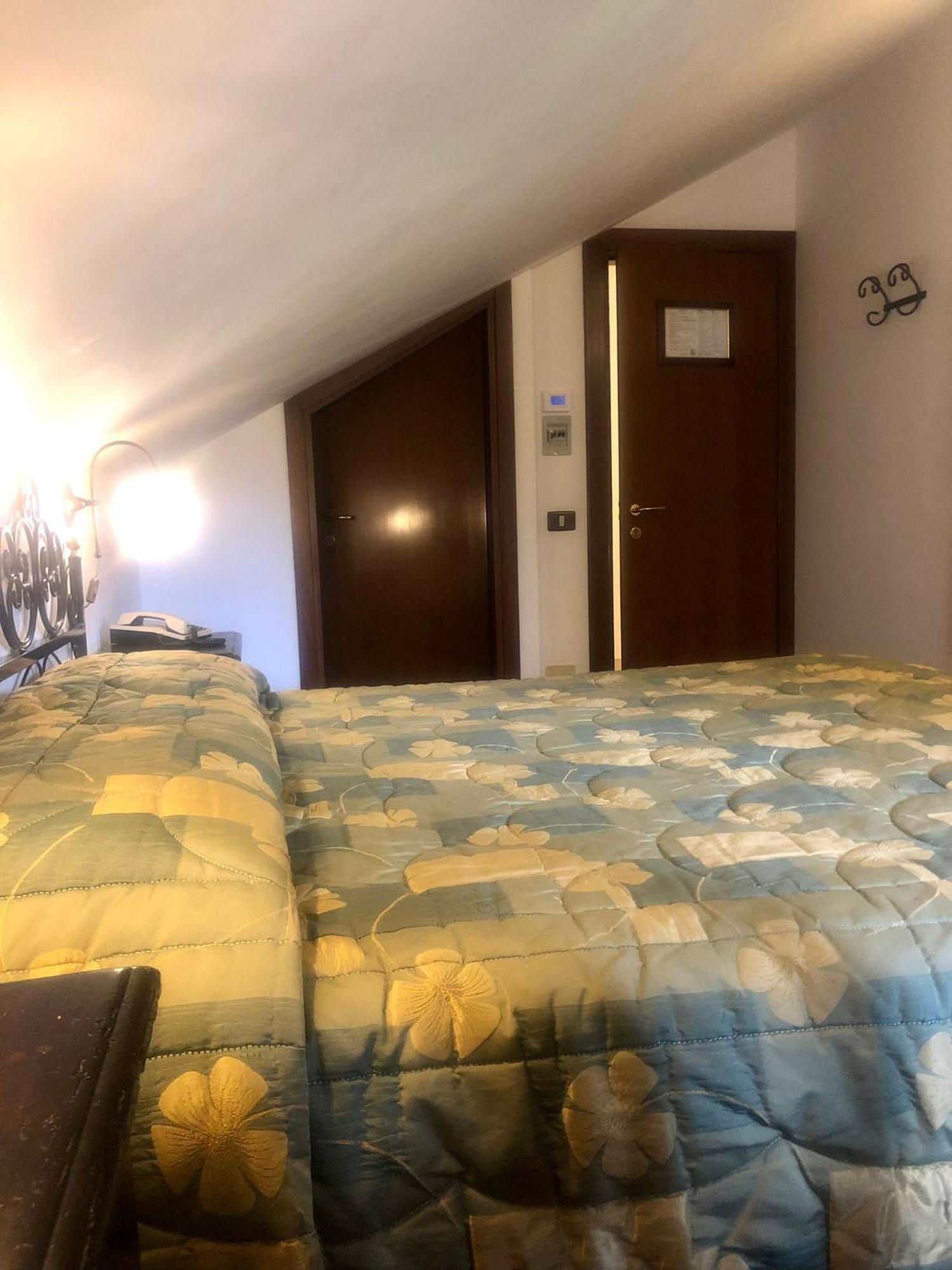 Hotel Bucaneve Pescasseroli Extérieur photo