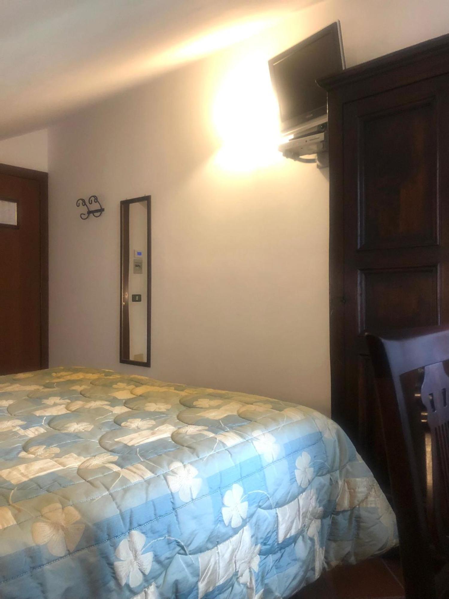 Hotel Bucaneve Pescasseroli Extérieur photo