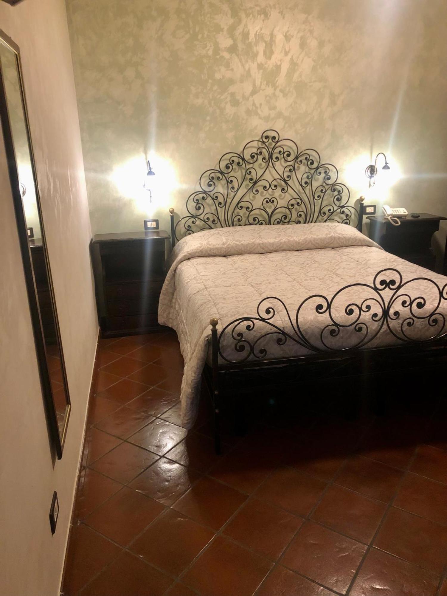 Hotel Bucaneve Pescasseroli Extérieur photo