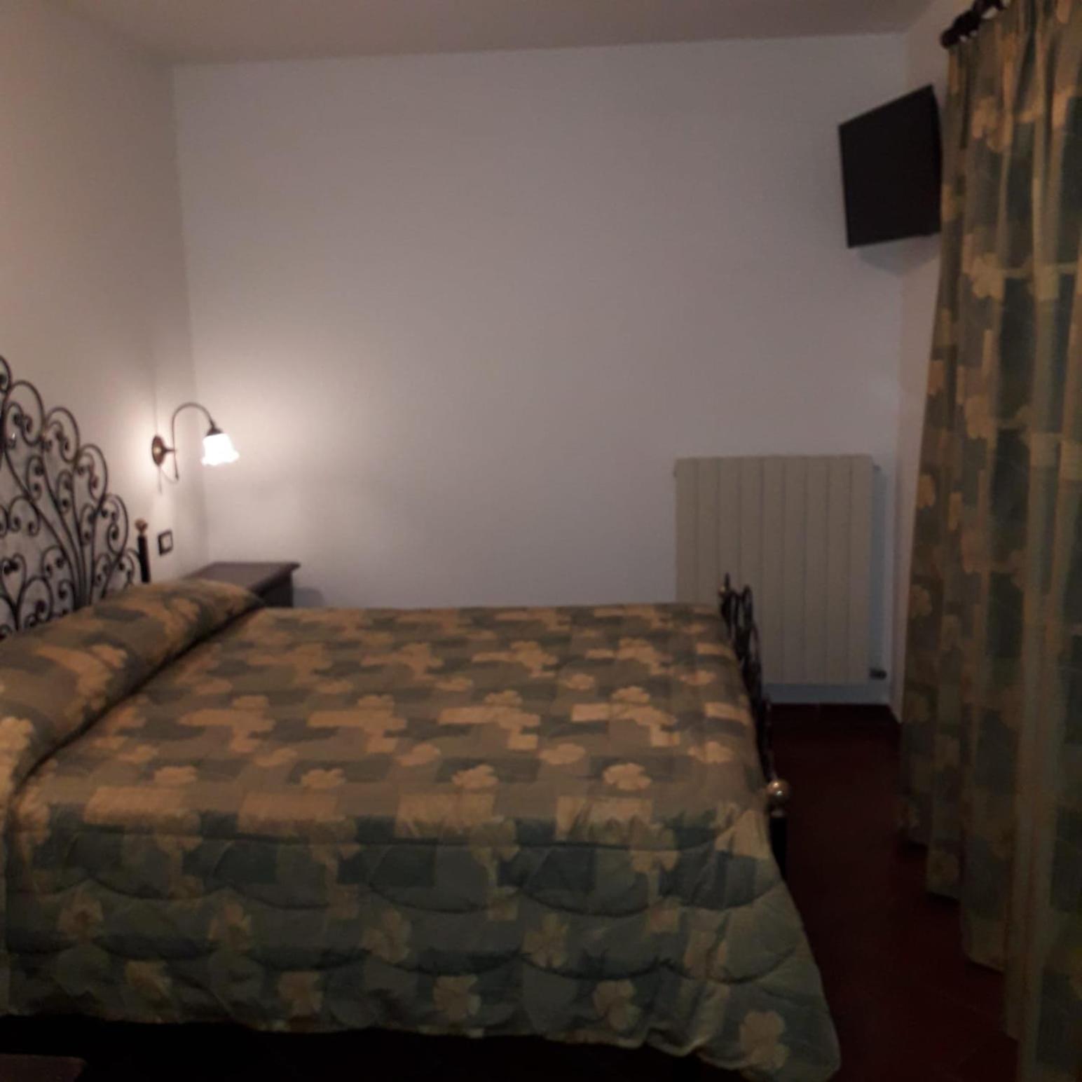 Hotel Bucaneve Pescasseroli Extérieur photo